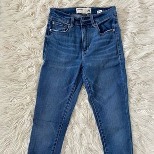 New Garage jeans😍